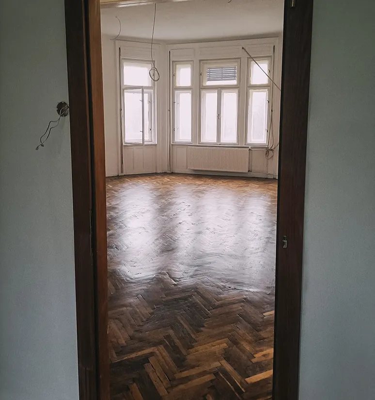 Kh Generál Felújítás